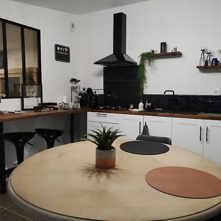 Happy Отель типа 